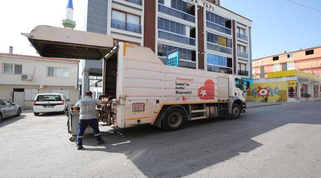 Bayraklı’da yaz temizliği