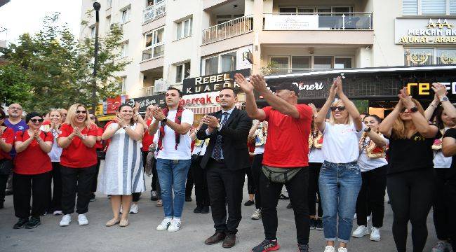 Bornova’da Halk Dansları Festivali 