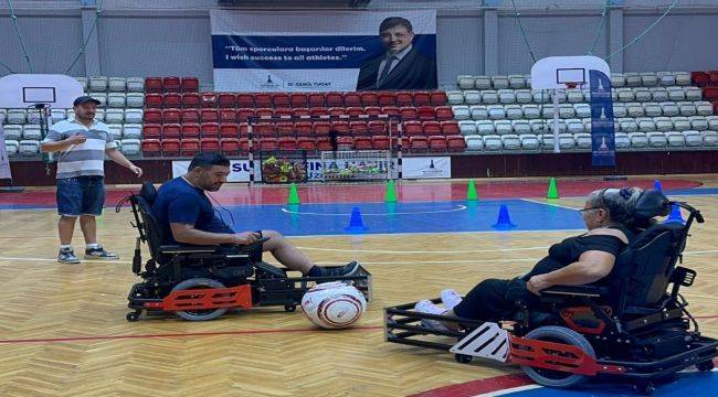 Powerchair football 