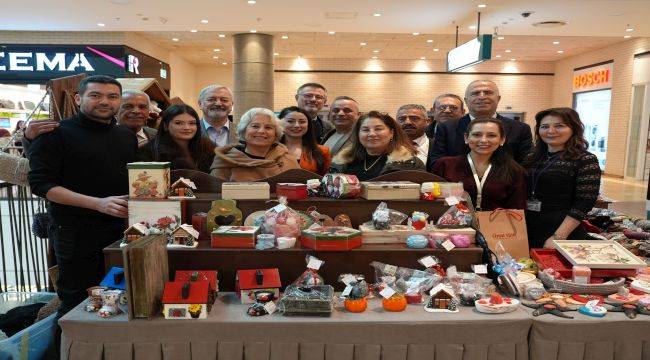 Kadınların El Emeği Ürünleri Sevgililer Günü Sergisi’nde